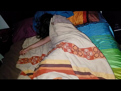 ❤️ सौतेला बेटा सोते समय अपनी युवा सौतेली माँ को डांटता है। ❌ गुणवत्ता सेक्स हम पर% hi.shadbase-xxx.ru% ❤